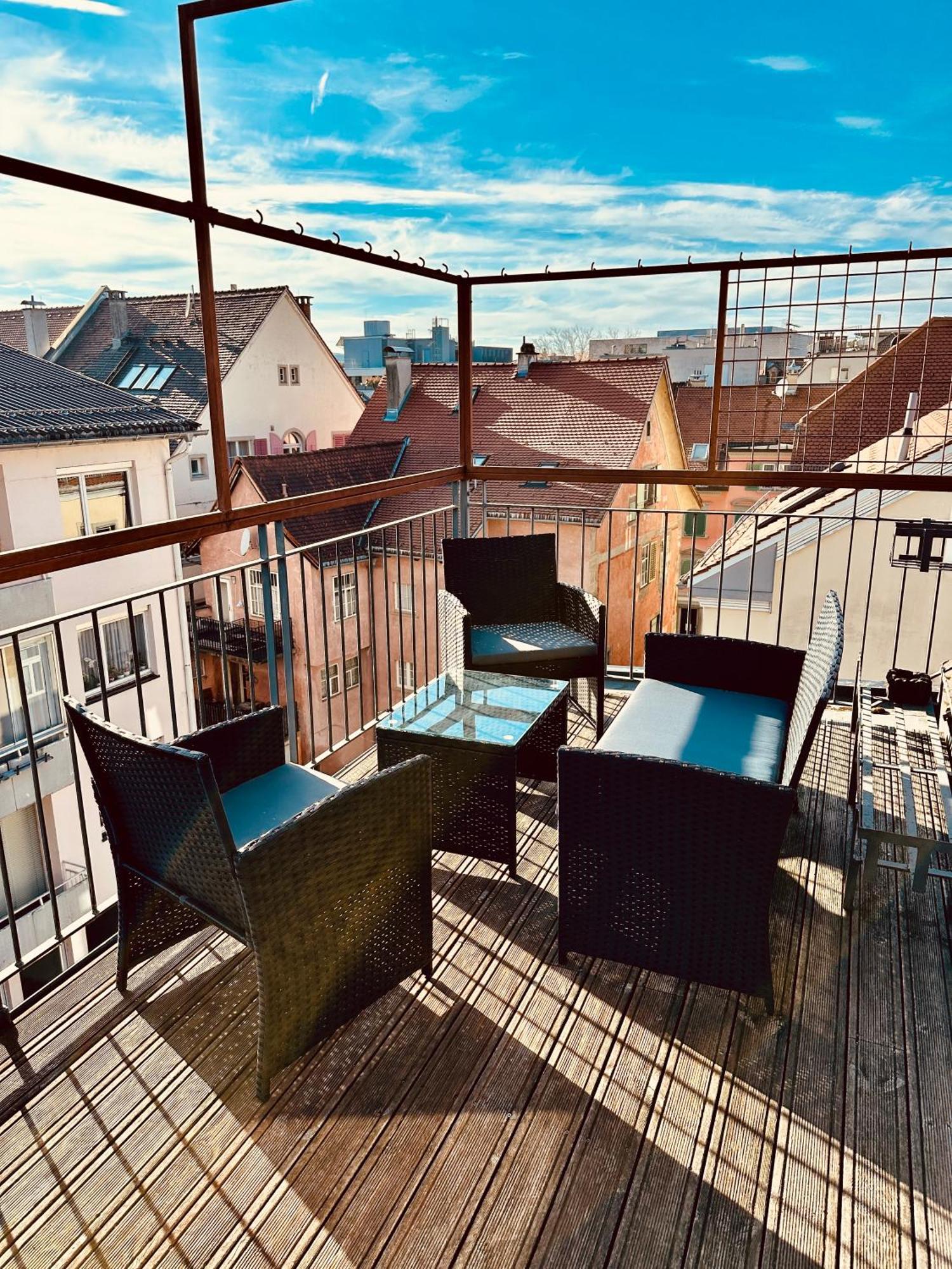 Zentrale Wohnung Mit Dachterasse Bregenz Exterior foto