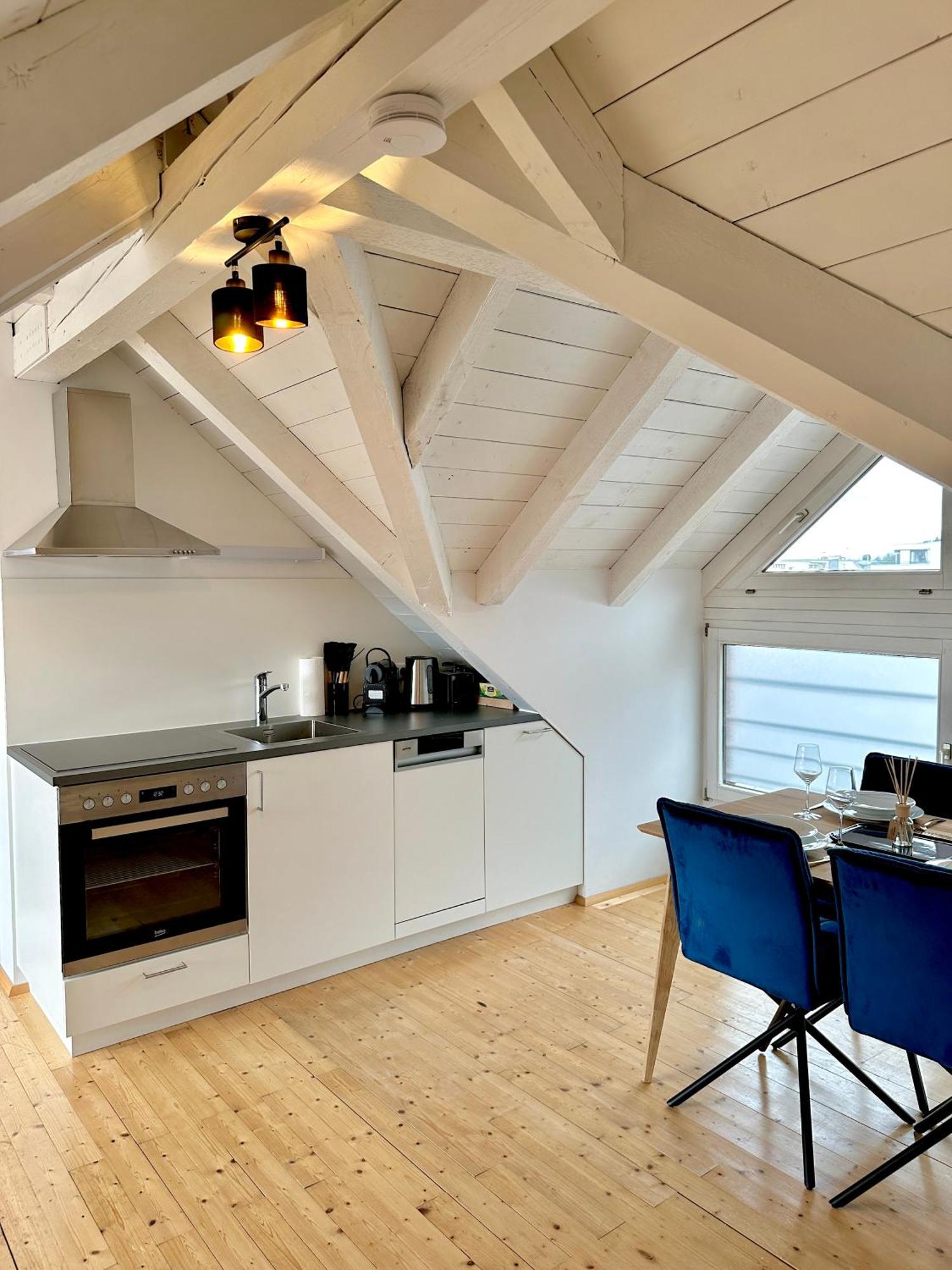 Zentrale Wohnung Mit Dachterasse Bregenz Exterior foto